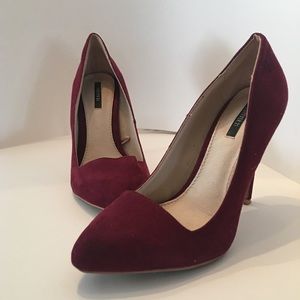 RED VELVET HEELS